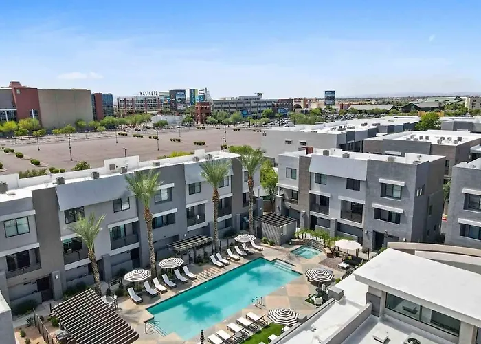 Cozysuites - Westgate With Pool 05 Apartment *