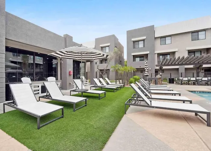 Cozysuites - Westgate With Pool 05 * Glendale